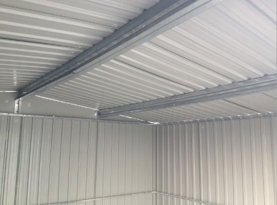 Prefab Modular เอเพ็กซ์เมทัลการ์เด้นหลั่ง 10x12 Ft สำหรับอุตสาหกรรม / พาณิชย์ต้นแบบ