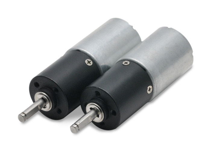 3 Hız Azaltma 820 gf cm Nominal Tork Metal Gear Motor 5.0 Volt